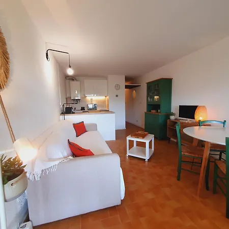 T2 Traversant Familial Cap Sud Parking Plages - Rossiconciergerie - Linge En Option Apartment *